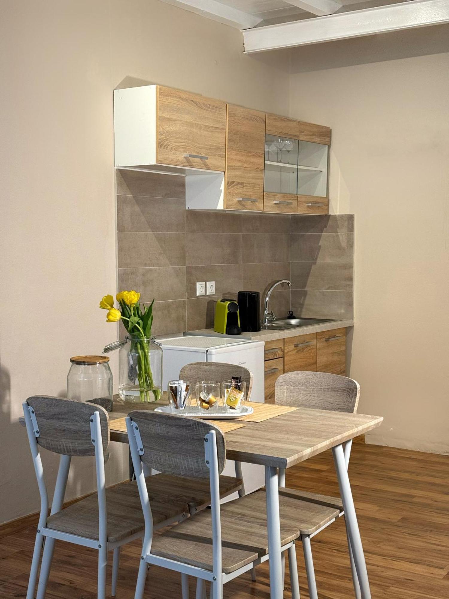 Opora Apartamento Hermópolis Exterior foto